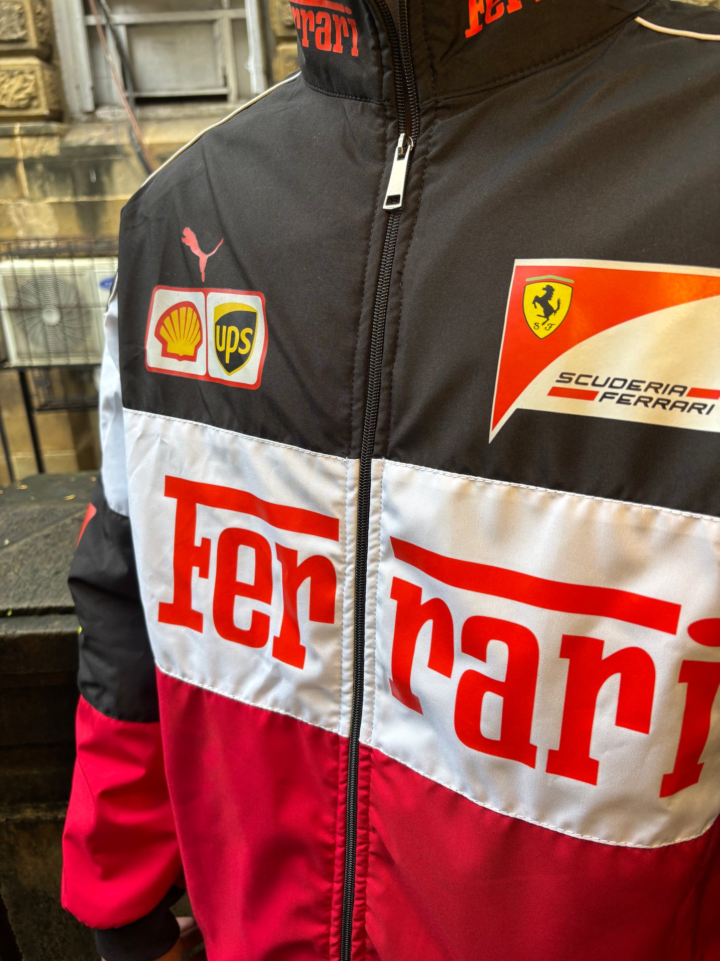 Trio F1 parachute puffer  jacket